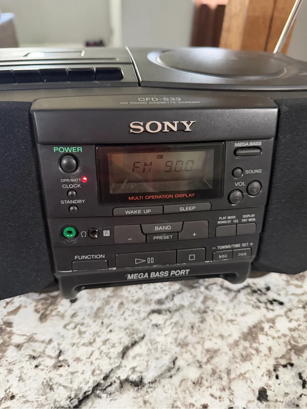 Sony CFD-S33 CD Radio Cassette Corder Boombox Mega Bass w/ Remote